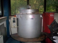 Umluft-Schachtanlassofen, elektro, 700 °C
