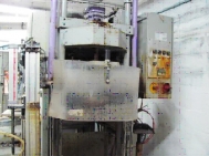 Flowerpot press, semi automatic