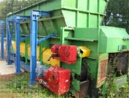 Box feeder with rubber belt,  used - PLEASE CHECK AVAILABILITY