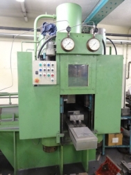 Hydraulic press, 450 to, used