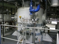 Vertical vacuum furnace, 1050 ° C, used - LIKE NEW